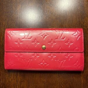 Louis Vuitton Pink Vernis Wallet💕